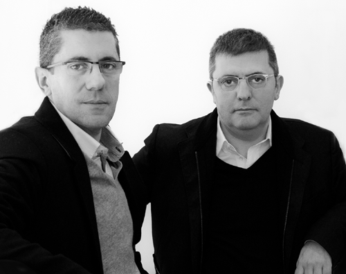 Los autores de "La Biblia Bastarda", Fernando Tascón y Mario Tascón. Foto Ricardo Martín.